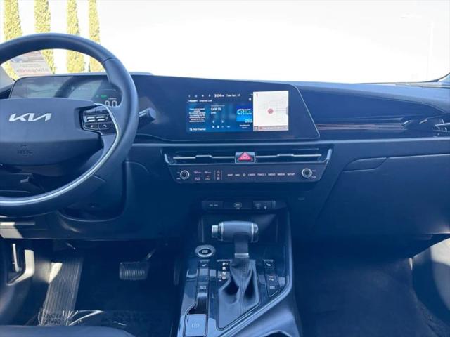 2023 Kia Niro EX