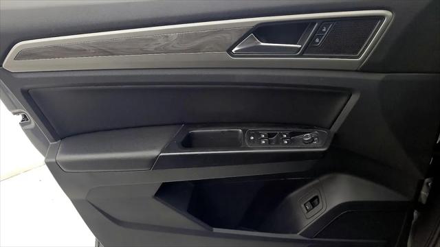 2020 Volkswagen Atlas Cross Sport 3.6L V6 SE w/Technology