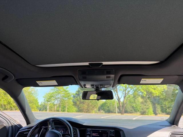 2019 Volkswagen Jetta 1.4T R-Line