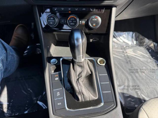 2019 Volkswagen Jetta 1.4T R-Line