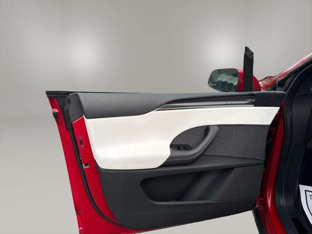 2022 Tesla Model X Plaid Tri Motor All-Wheel Drive