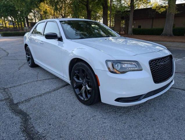 2022 Chrysler 300 Touring for sale in Stone Mountain, GA