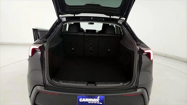 2026 Tesla Model Y Premium Rear-Wheel Drive