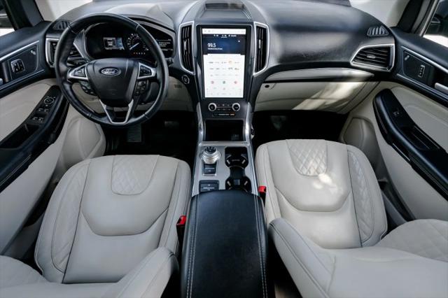 2023 Ford Edge Titanium