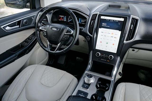 2023 Ford Edge Titanium