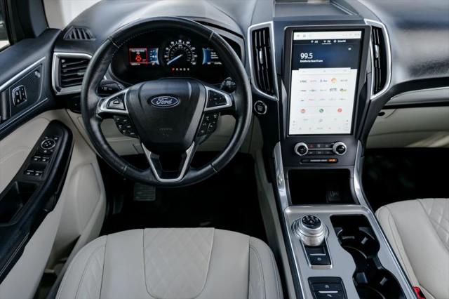2023 Ford Edge Titanium