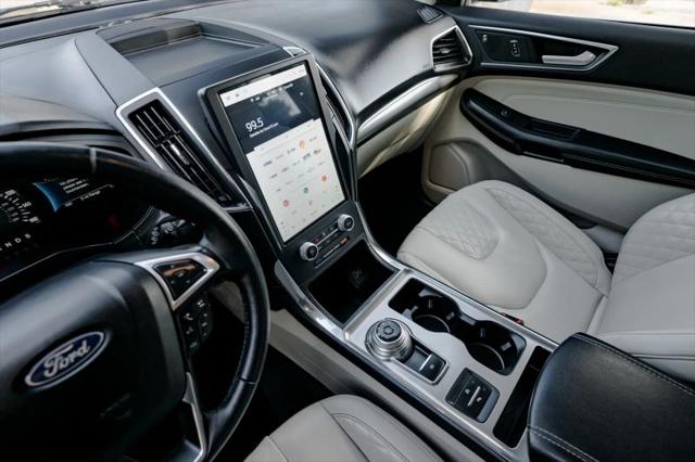 2023 Ford Edge Titanium