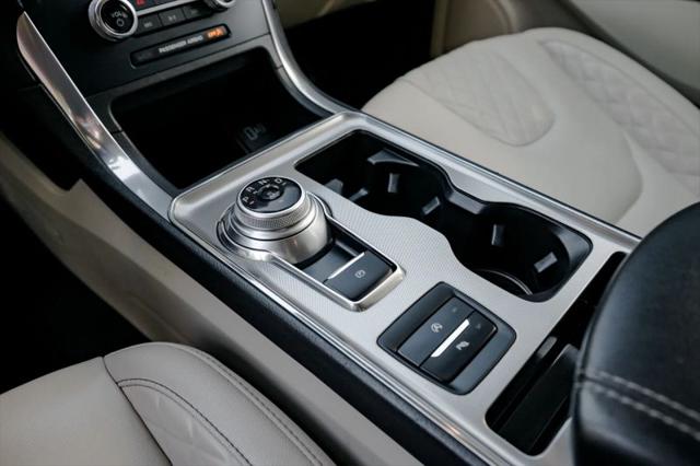 2023 Ford Edge Titanium