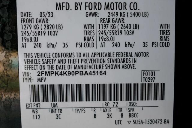 2023 Ford Edge Titanium