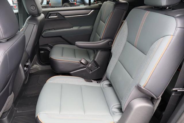 2026 GMC Acadia AT4 AWD