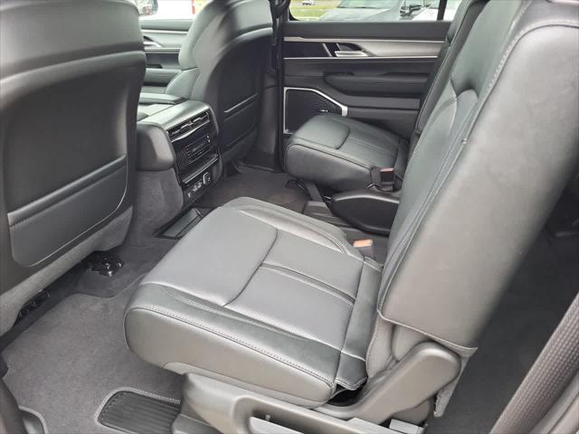 2026 Jeep Grand Wagoneer Limited Altitude 4x4