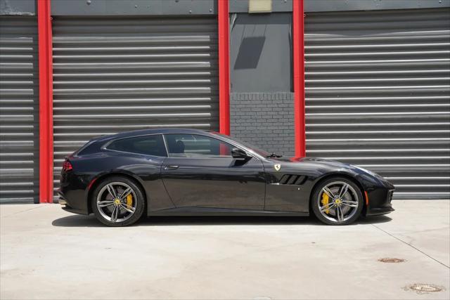 2017 Ferrari GTC4Lusso V12