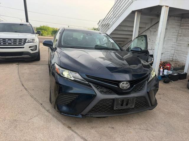 2018 Toyota Camry SE