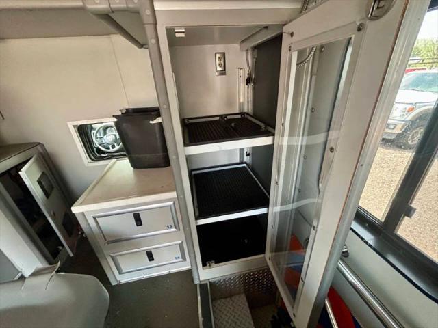 2015 Ram 4500 Chassis Tradesman/SLT