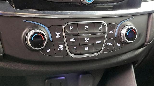 2023 Chevrolet Traverse FWD LT Cloth