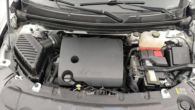 2023 Chevrolet Traverse FWD LT Cloth