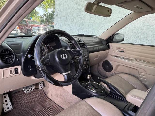 2005 Lexus IS 300 300