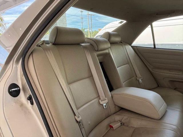 2005 Lexus IS 300 300