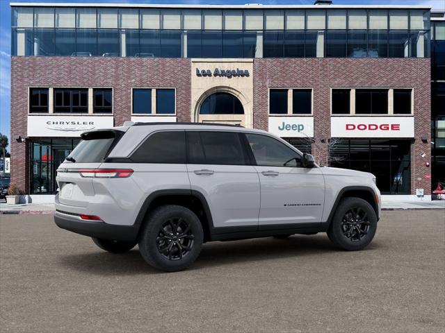 2026 Jeep Grand Cherokee Altitude 4x4