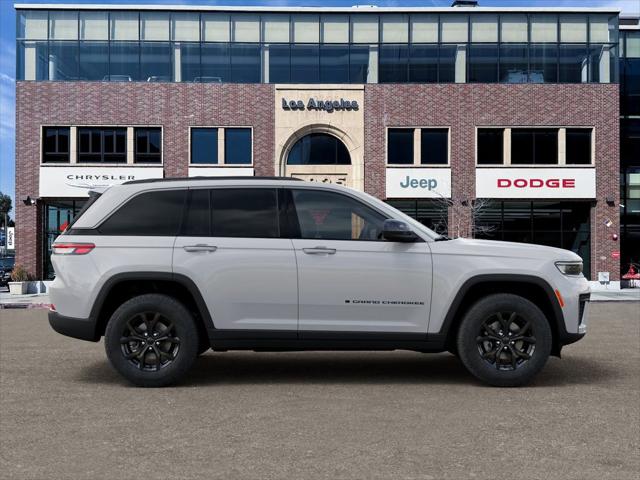 2026 Jeep Grand Cherokee Altitude 4x4