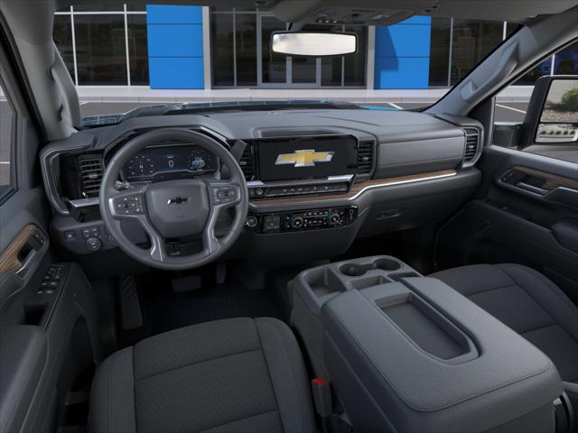 2026 Chevrolet Silverado 2500HD Crew Cab, Standard Bed, LT, 4WD
