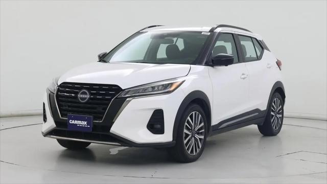 2024 Nissan Kicks SR Xtronic CVT