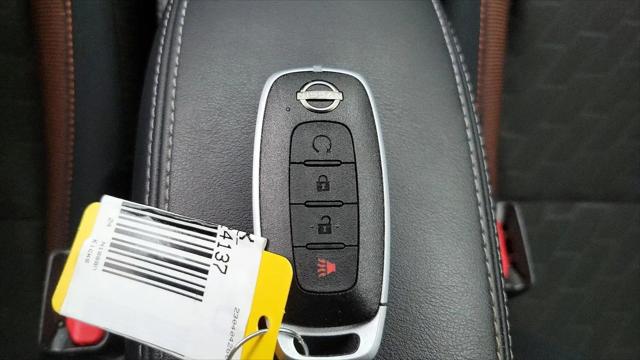 2024 Nissan Kicks SR Xtronic CVT