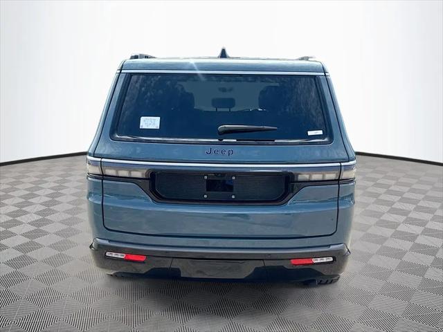 2026 Jeep Grand Wagoneer 4x2