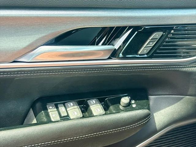 2026 Jeep Grand Wagoneer 4x2