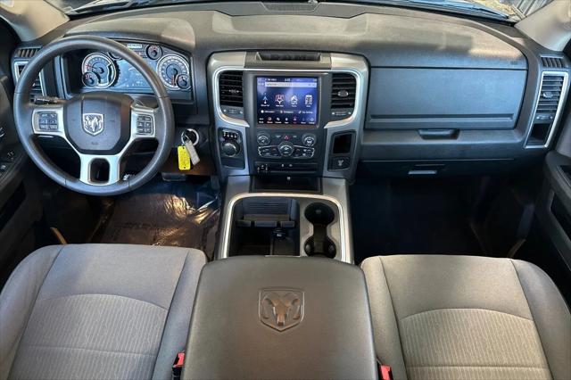 2023 Ram 1500 Classic SLT Crew Cab 4x2 6'4" Box