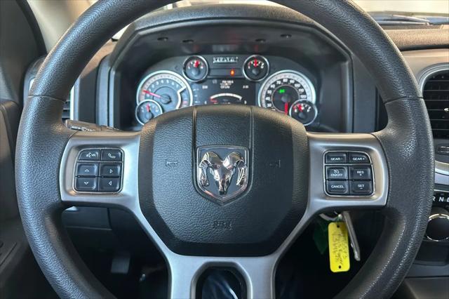 2023 Ram 1500 Classic SLT Crew Cab 4x2 6'4" Box