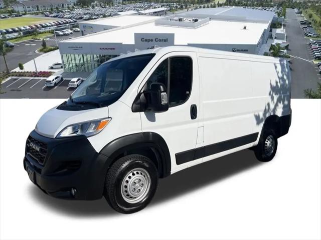 2025 Ram ProMaster 2500 Cargo Van Tradesman Low Roof 136" WB w/Pass Seat