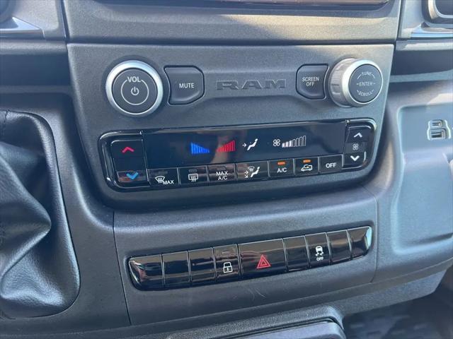 2025 Ram ProMaster 2500 Cargo Van Tradesman Low Roof 136" WB w/Pass Seat