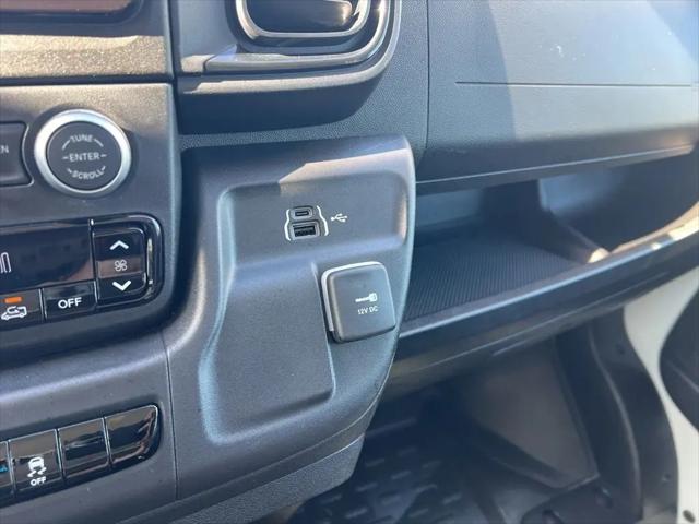 2025 Ram ProMaster 2500 Cargo Van Tradesman Low Roof 136" WB w/Pass Seat