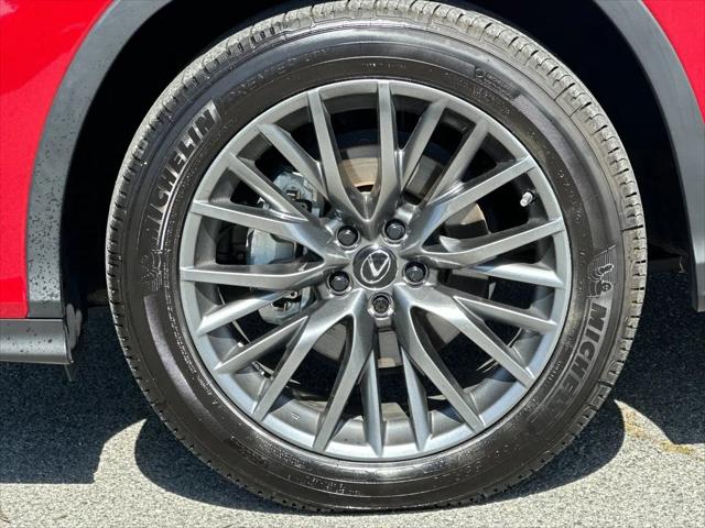 2021 Lexus RX 450h F SPORT Handling