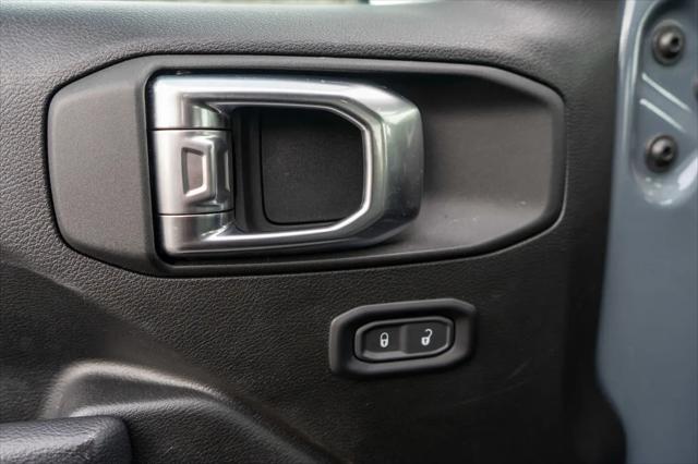 2025 Jeep Wrangler 2-Door Sport 4x4