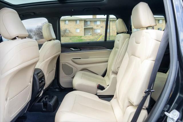 2023 Jeep Grand Cherokee L Limited 4x4