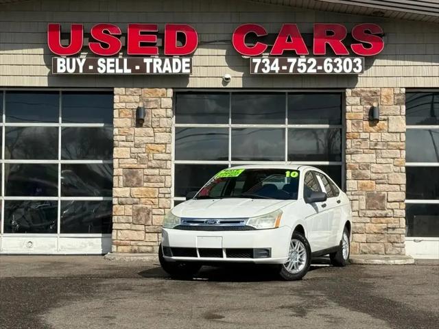 2011 Ford Focus SE for sale in Woodhaven, MI