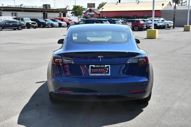 2022 Tesla Model 3 Rear-Wheel Drive