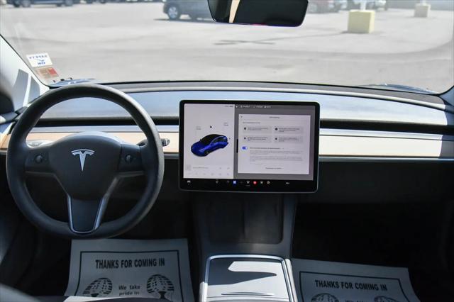2022 Tesla Model 3 Rear-Wheel Drive