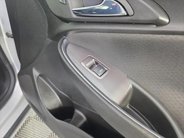 2020 Chevrolet Malibu FWD LT