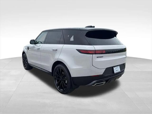 2026 Land Rover Range Rover Sport P360 SE