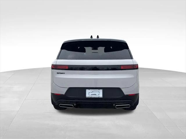 2026 Land Rover Range Rover Sport P360 SE