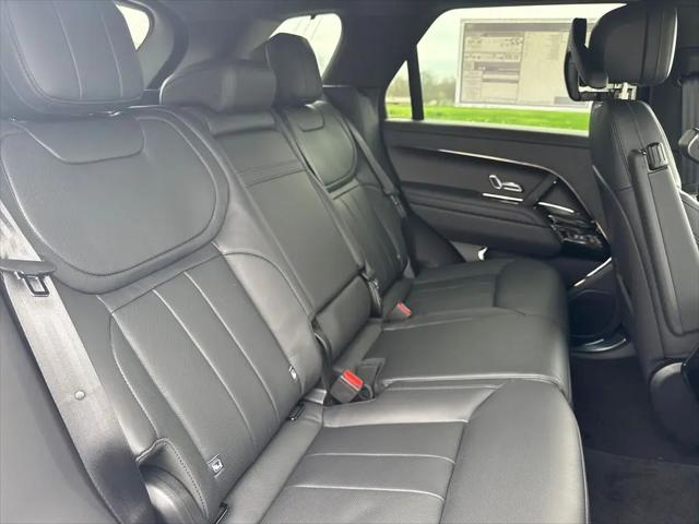 2026 Land Rover Range Rover Sport P360 SE