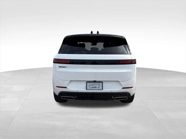 2026 Land Rover Range Rover Sport P400 Dynamic SE