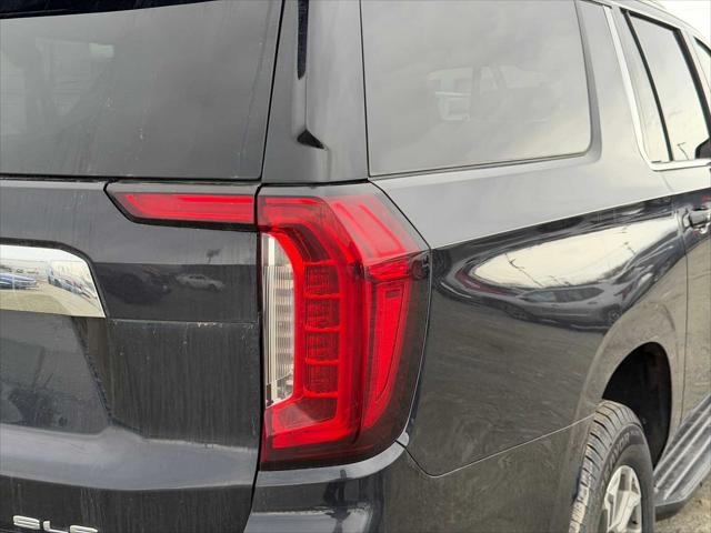 2023 GMC Yukon XL SLE