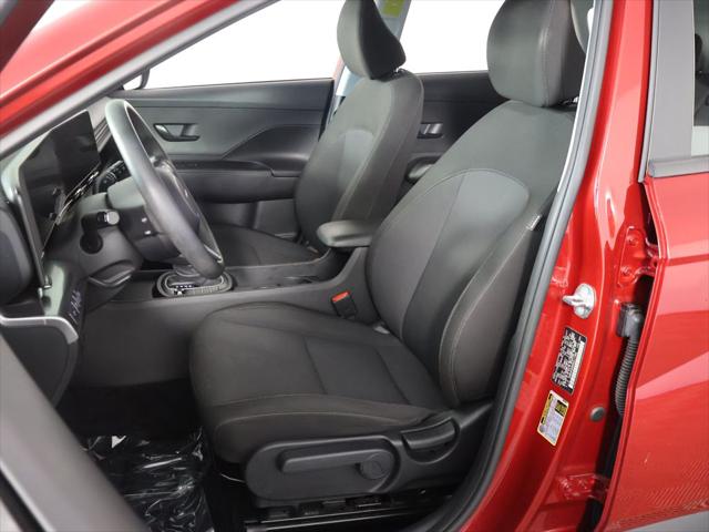 2025 Hyundai Kona SE