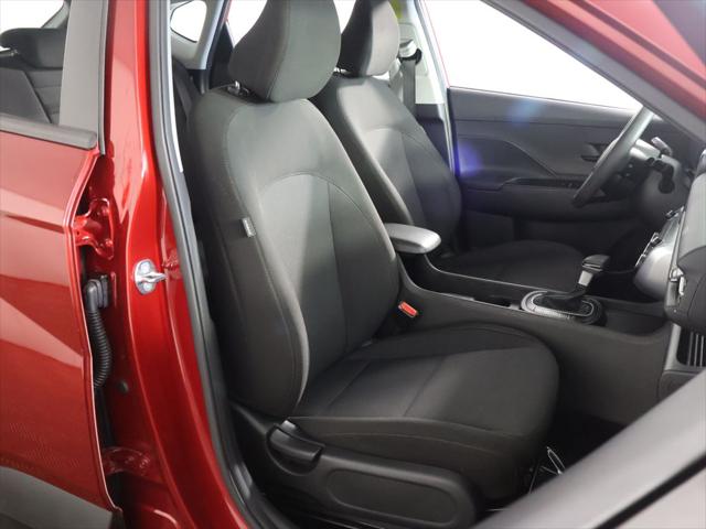 2025 Hyundai Kona SE