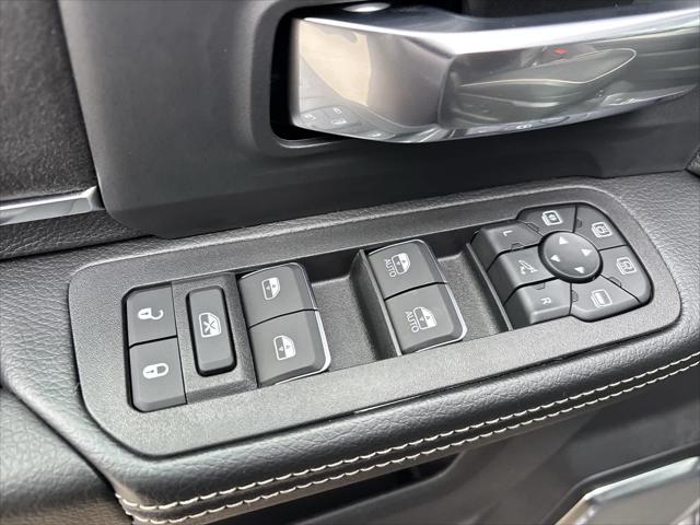2026 Ram 3500 Laramie Crew Cab 4x4 8 Box