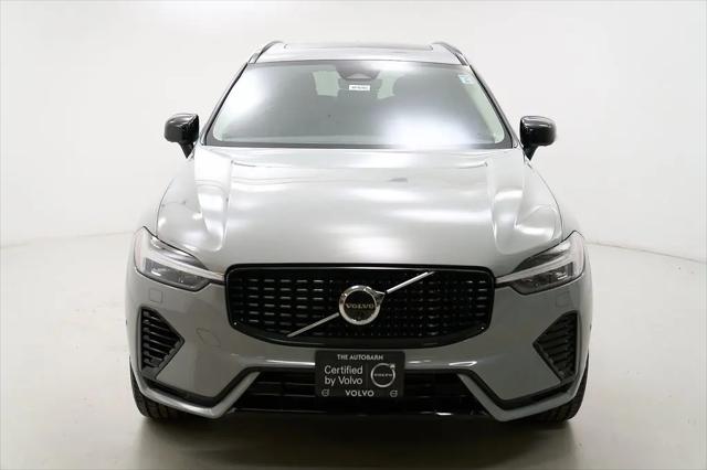 2024 Volvo XC60 Recharge T8 Plus Dark Theme